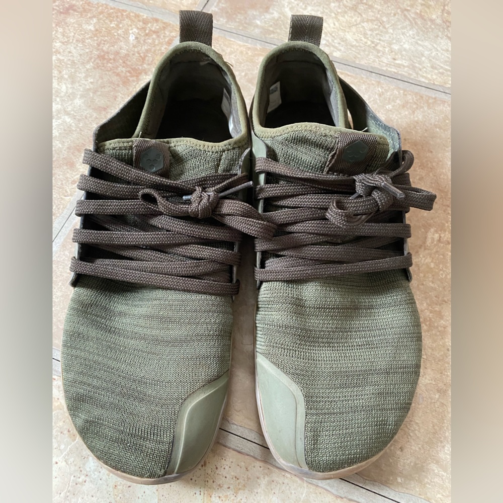 Vivobarefoot Women’s Kanna Olive Green Barefoot Shoes (EU 39L, women’s 8)